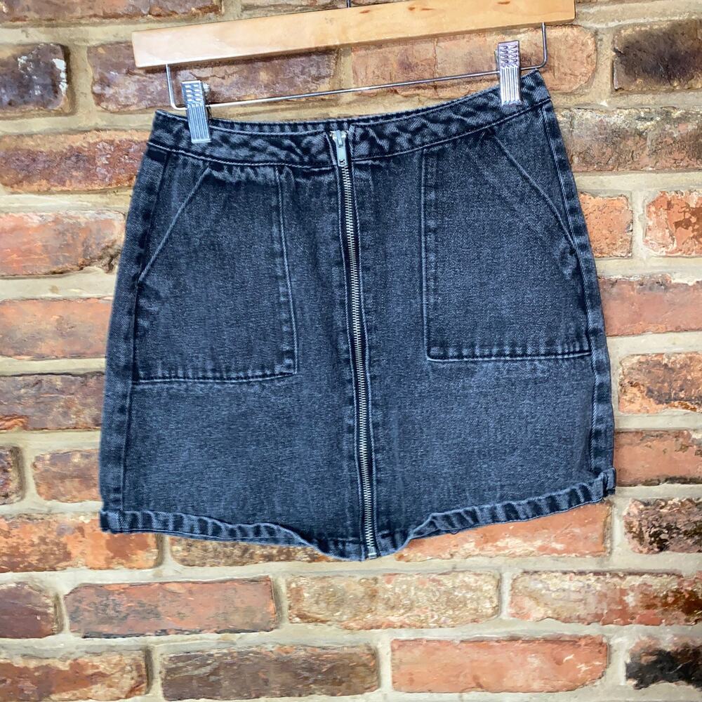 Refuge Black Wash Denim Zipper Zip-Front Mini Jean Skirt Women's Size Small